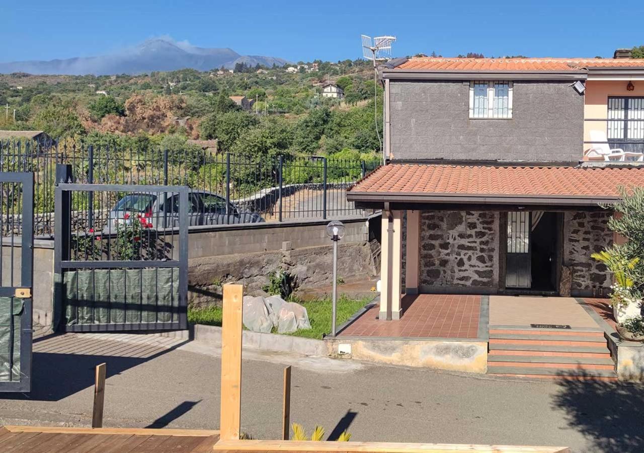 Peri Peri Etna Villa