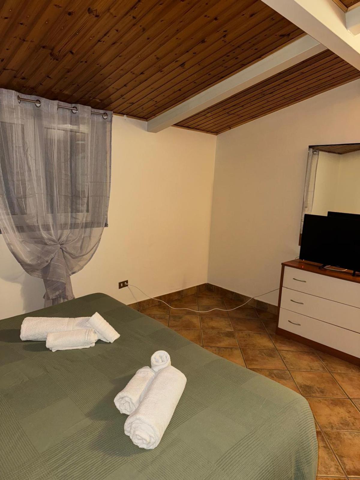 Peri Peri Etna Villa