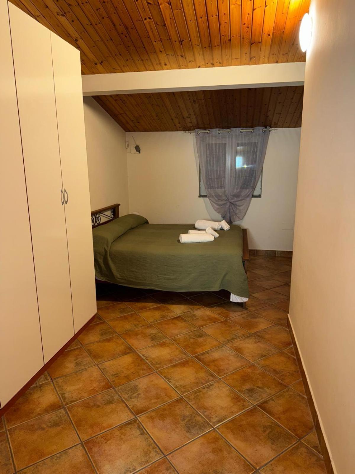 Peri Peri Etna Villa Montargano